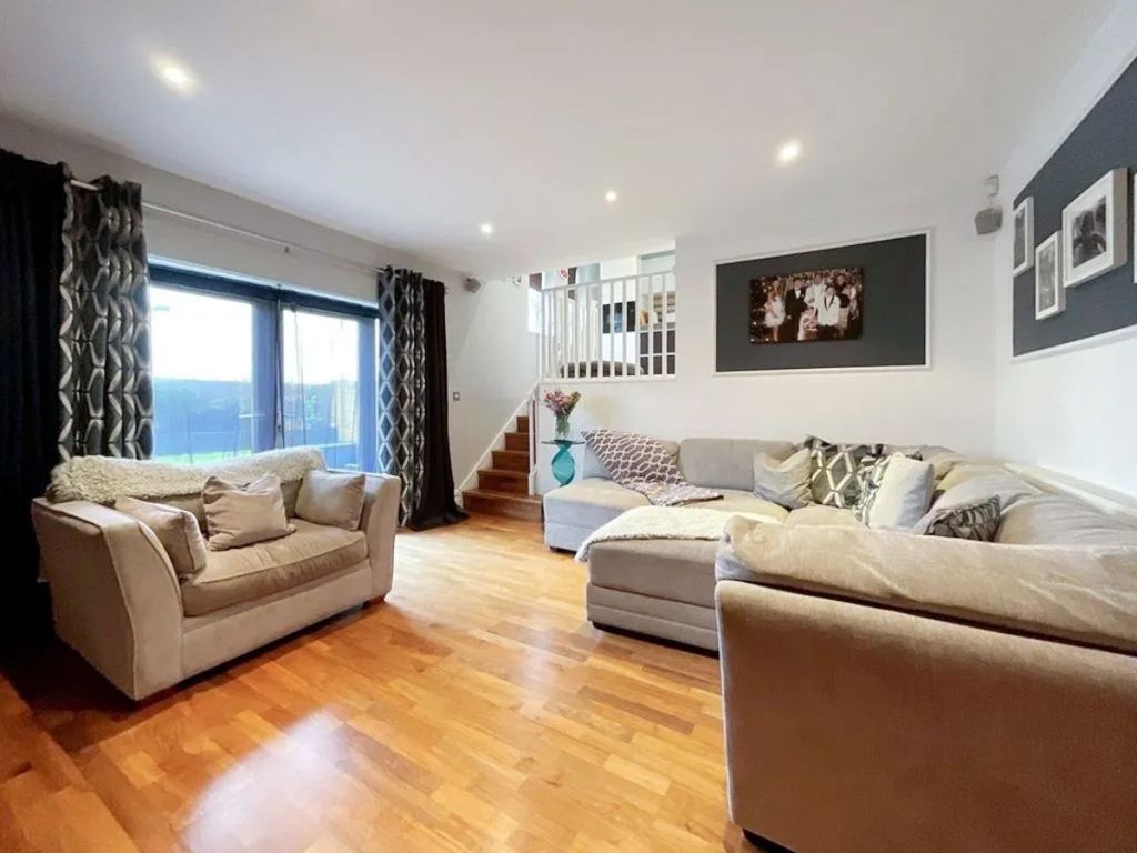 Additional image 5 of 3 bed detached house to rentGolf Open 2026 - Grosvenor Gardens, Birkdale PR8