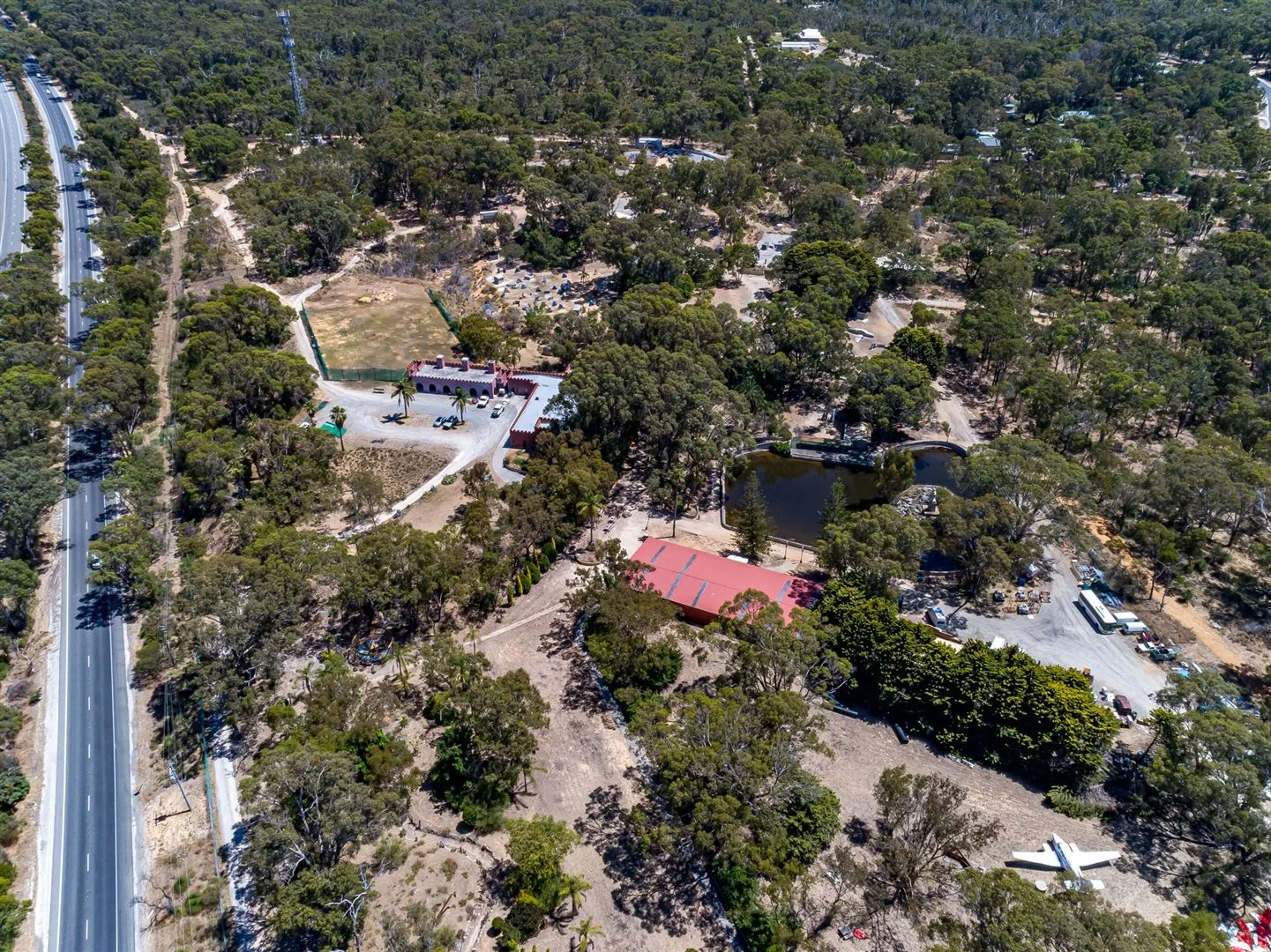 Additional image 35 of 400 Karoborup Road, Carabooda WA 6033