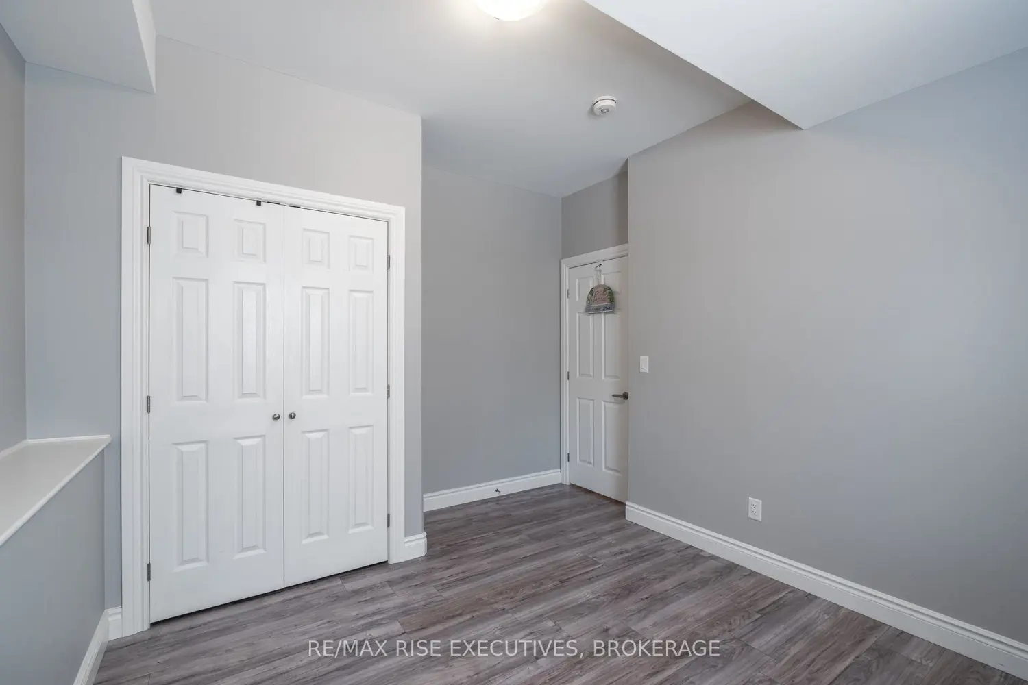 Additional image 11 of 120 Yonge Street