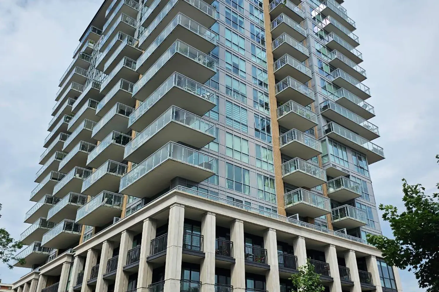 2025 Maria Street 501