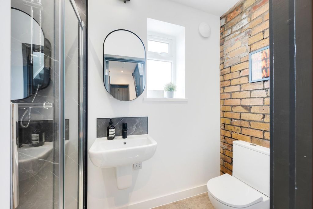 Additional image 9 of 10 bed property to rentLandseer Avenue, Bristol BS7