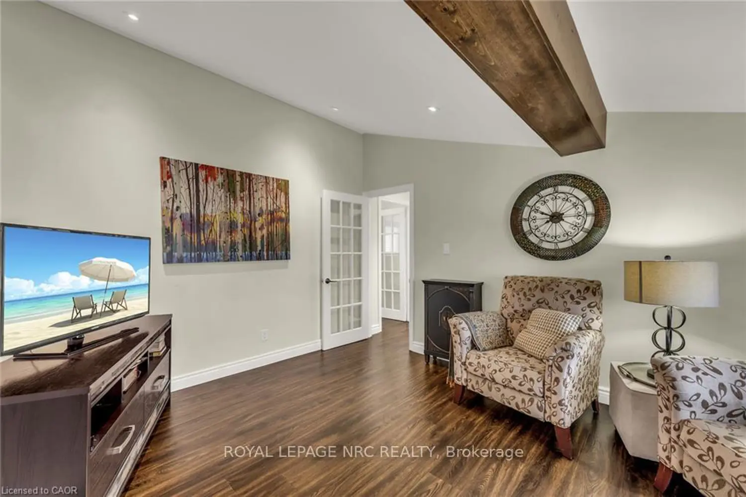 Additional image 10 of 817 Lakeshore Road