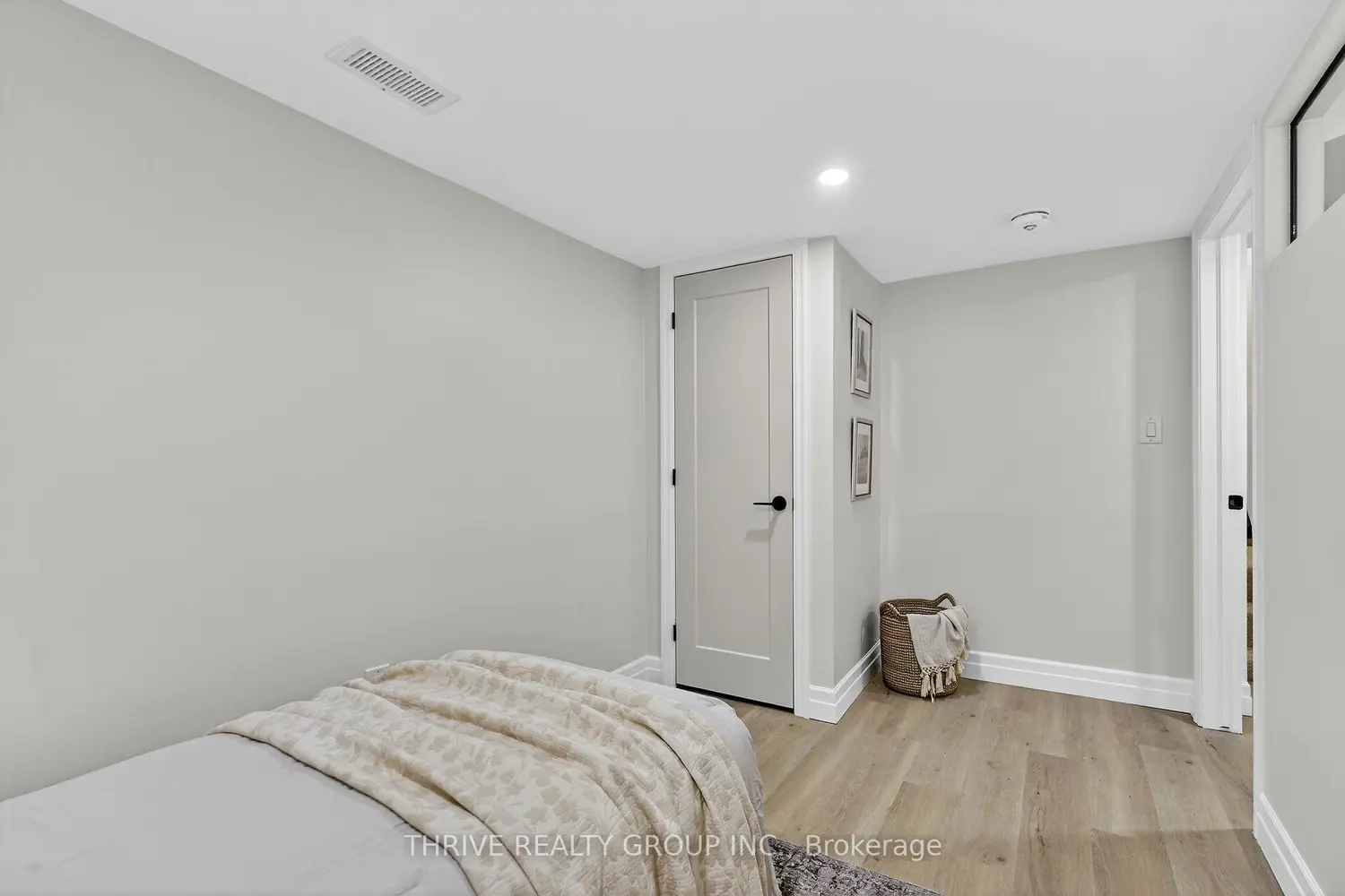 Additional image 12 of 22639 Troops Road