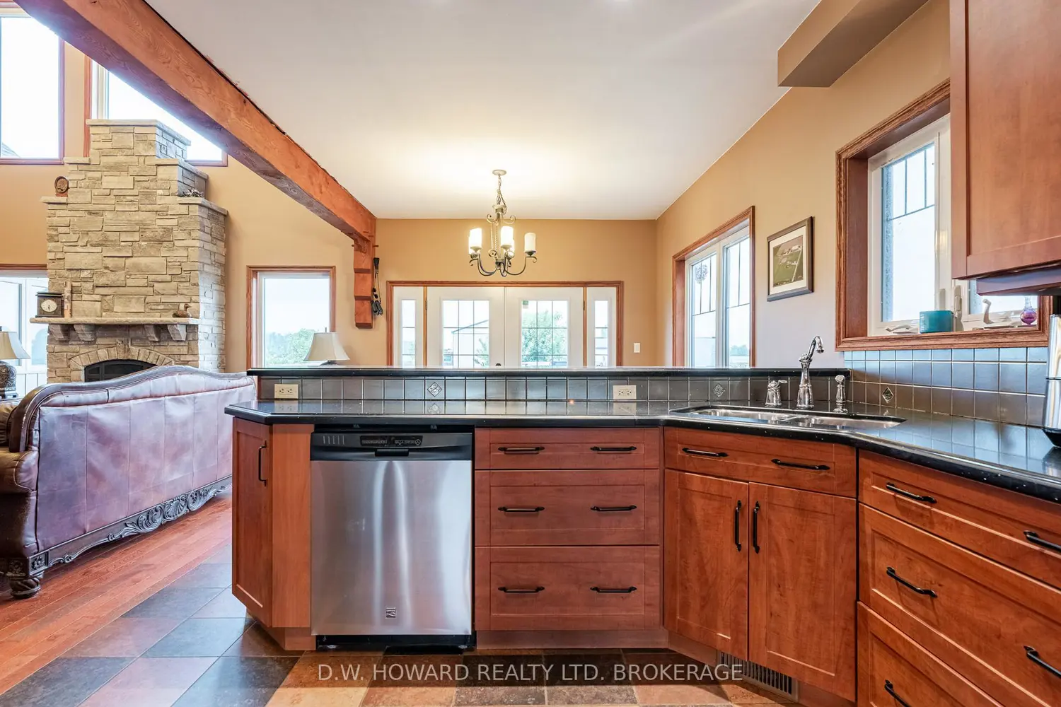 4480 Michener Road photo 3
