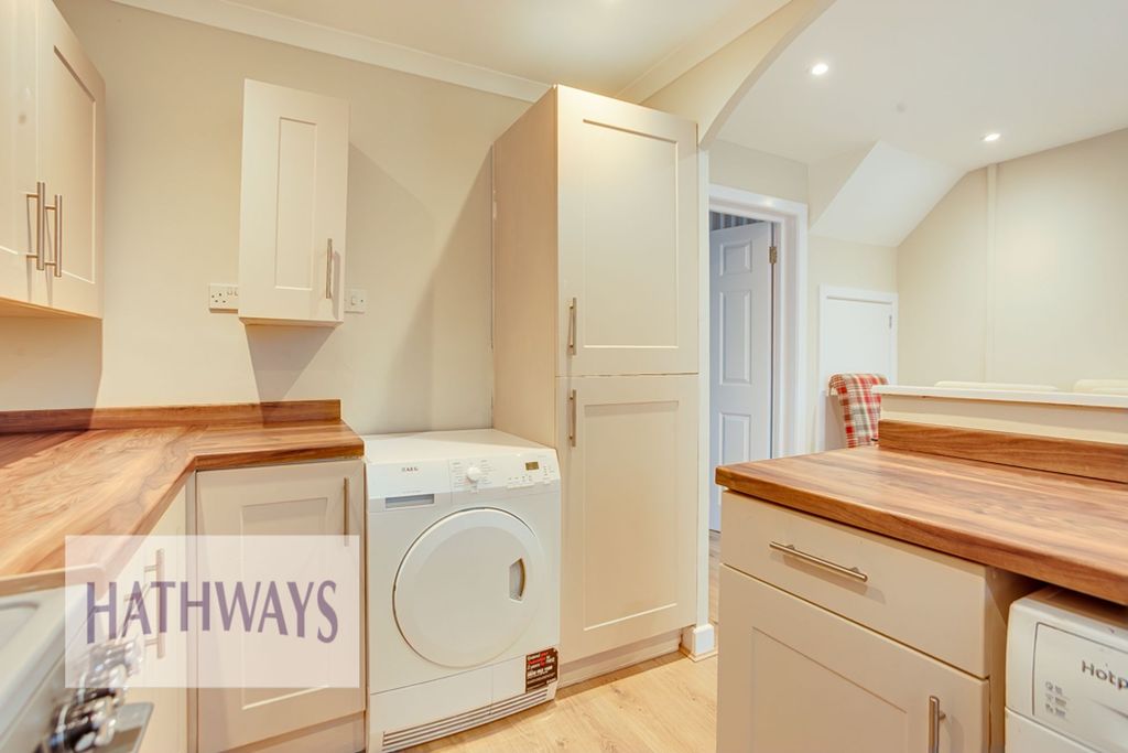 Additional image 10 of 4 bed detached house to rentThe Brades, Caerleon NP18
