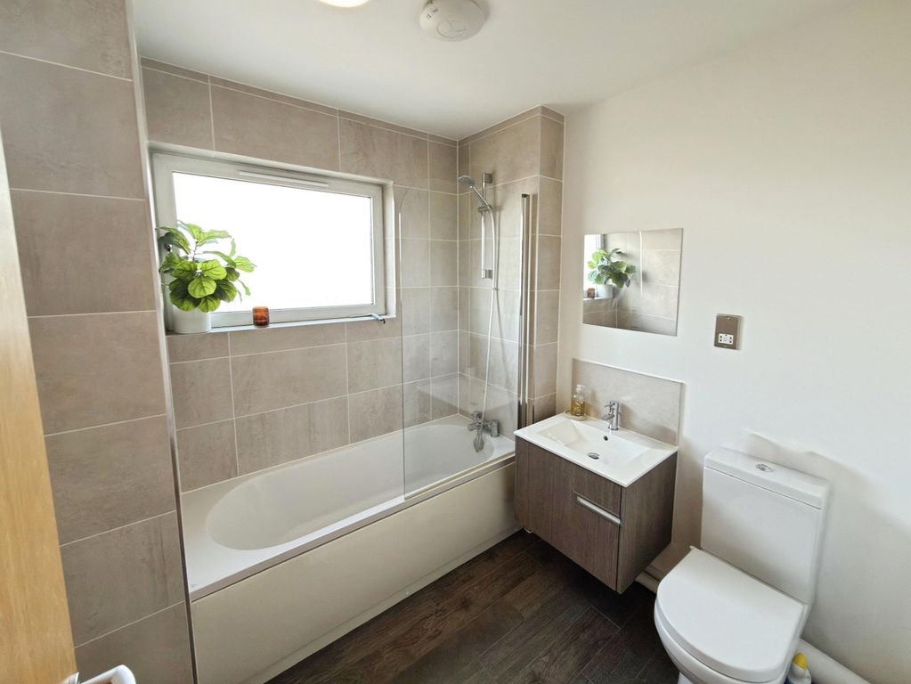 Additional image 7 of 2 bed penthouse to rentBroadway, Peterborough PE1