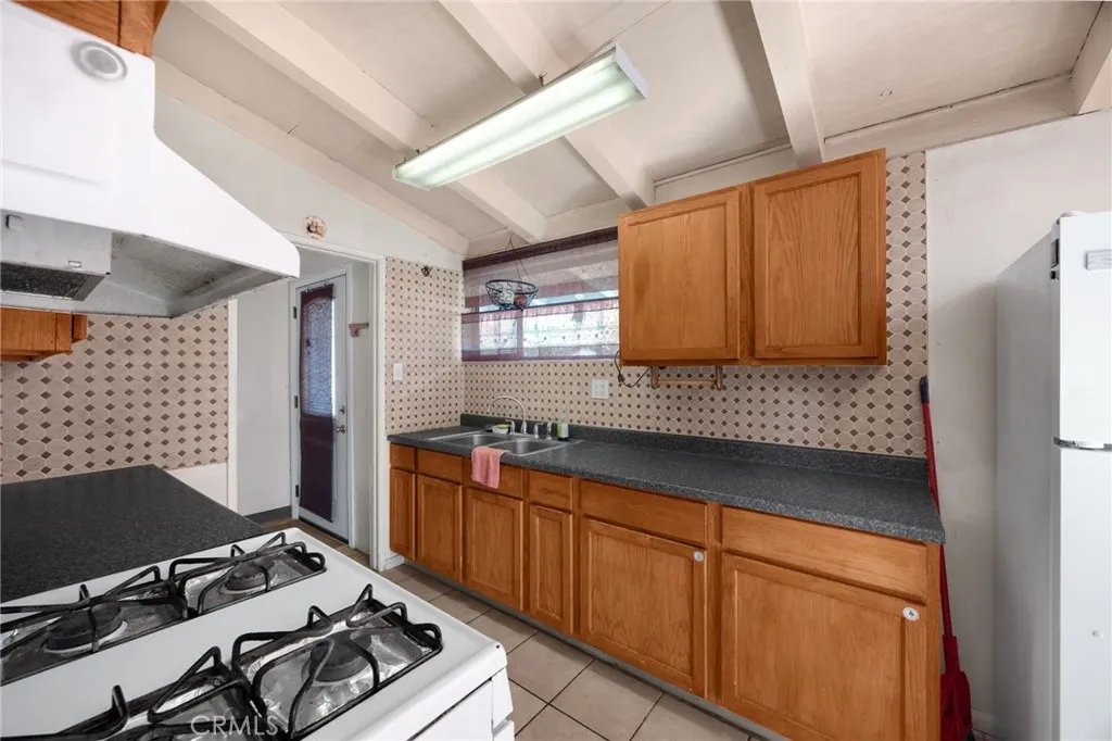 Additional image 10 of 10919 1st Ave, Whittier, CA 90603