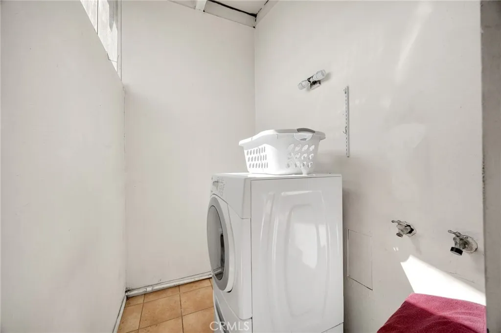 Additional image 96 of 10919 1st Ave, Whittier, CA 90603