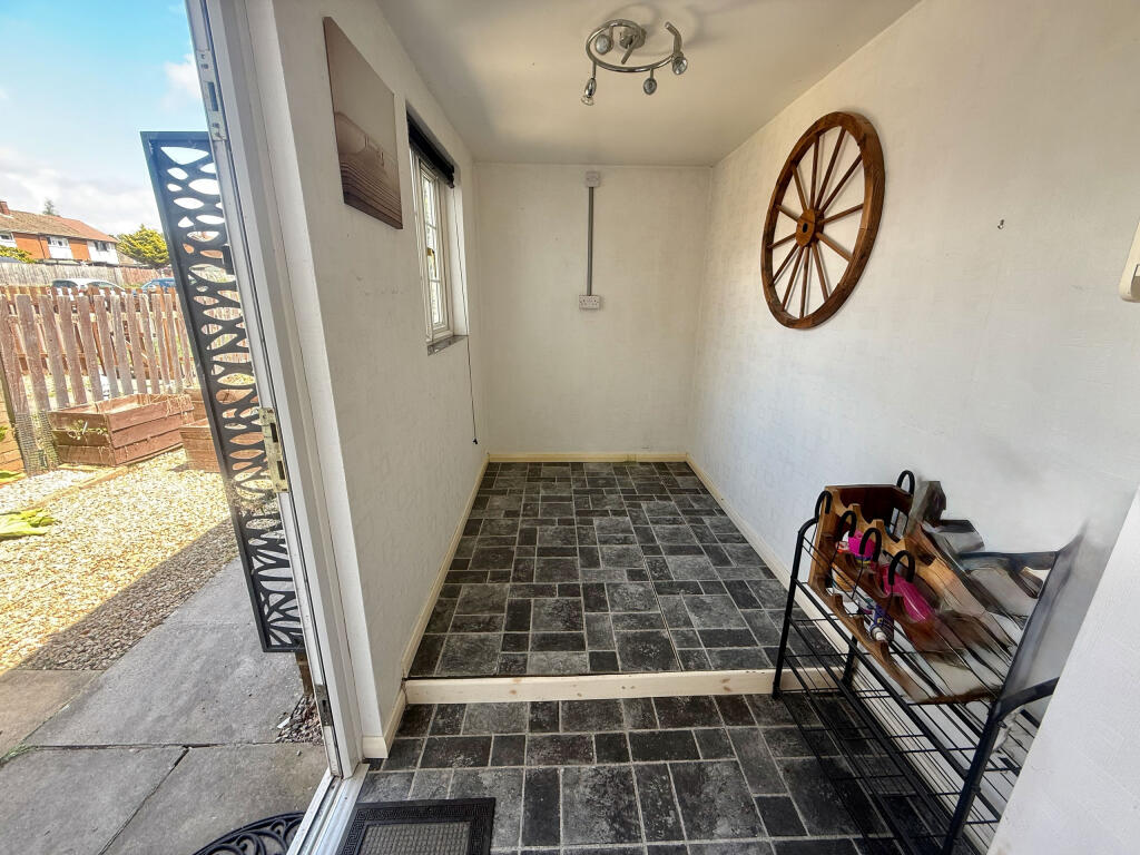 Additional image 9 of Helyar Close, Glastonbury