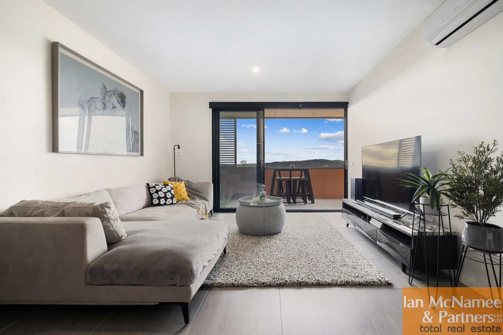 202/189 Gorman Drive, Googong NSW 2620