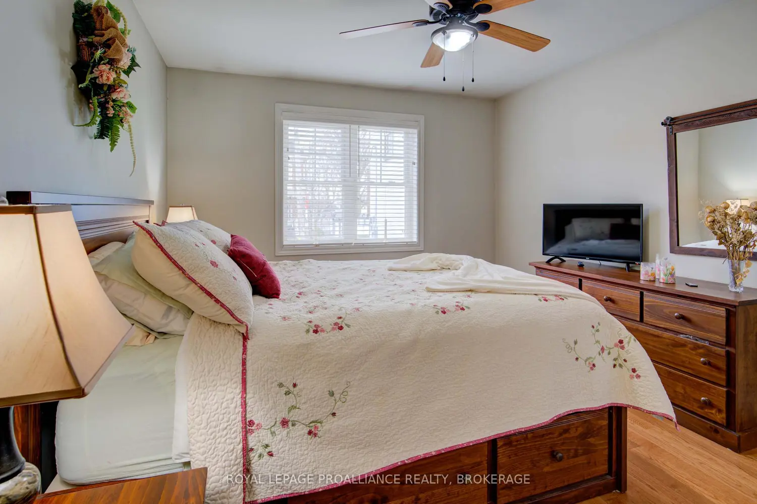Additional image 7 of 1086 Prince Street