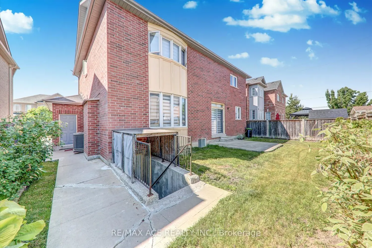 Additional image 20 of 46 Purebrook Crescent