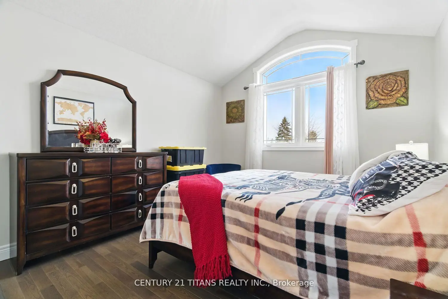 Additional image 15 of 2 Sparrow Crescent