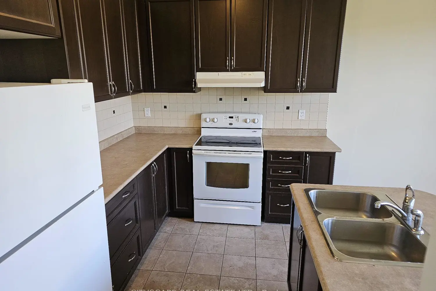 Additional image 5 of 6366 Dilalla Crescent