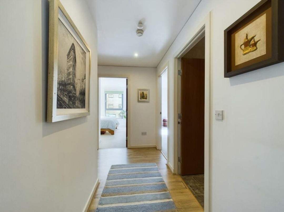 Additional image 16 of 2 Bed Flat, Glasgow Harbour Terraces, G11, N1 7GU