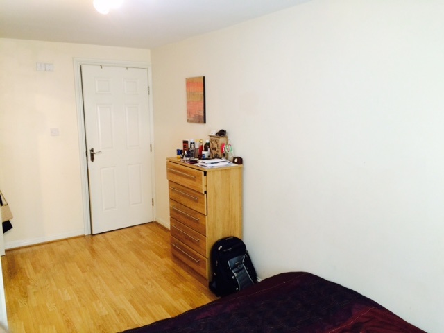 Additional image 7 of 2 Bed Flat, Wallace Street, G5, N1 7GU