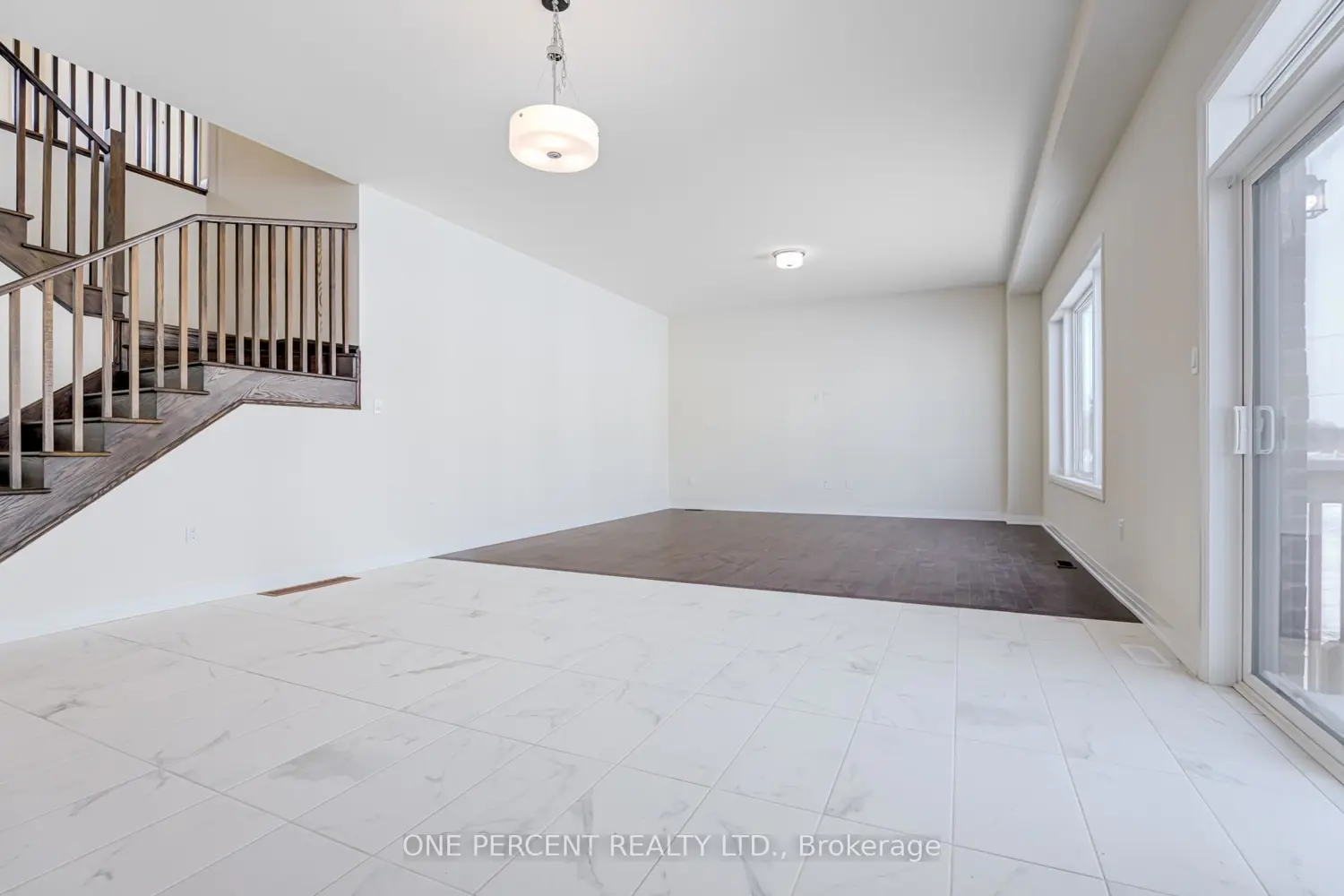 Additional image 4 of 3769 Sunbank Crescent