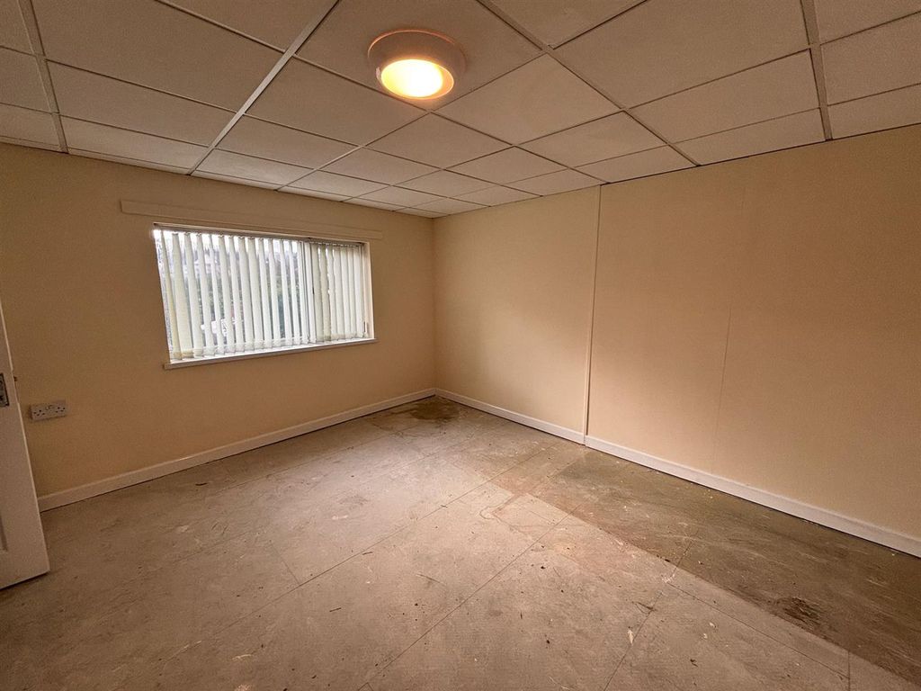 Additional image 31 of 3 bed property to rentHigh Street, Cefn Coed, Merthyr Tydfil CF48