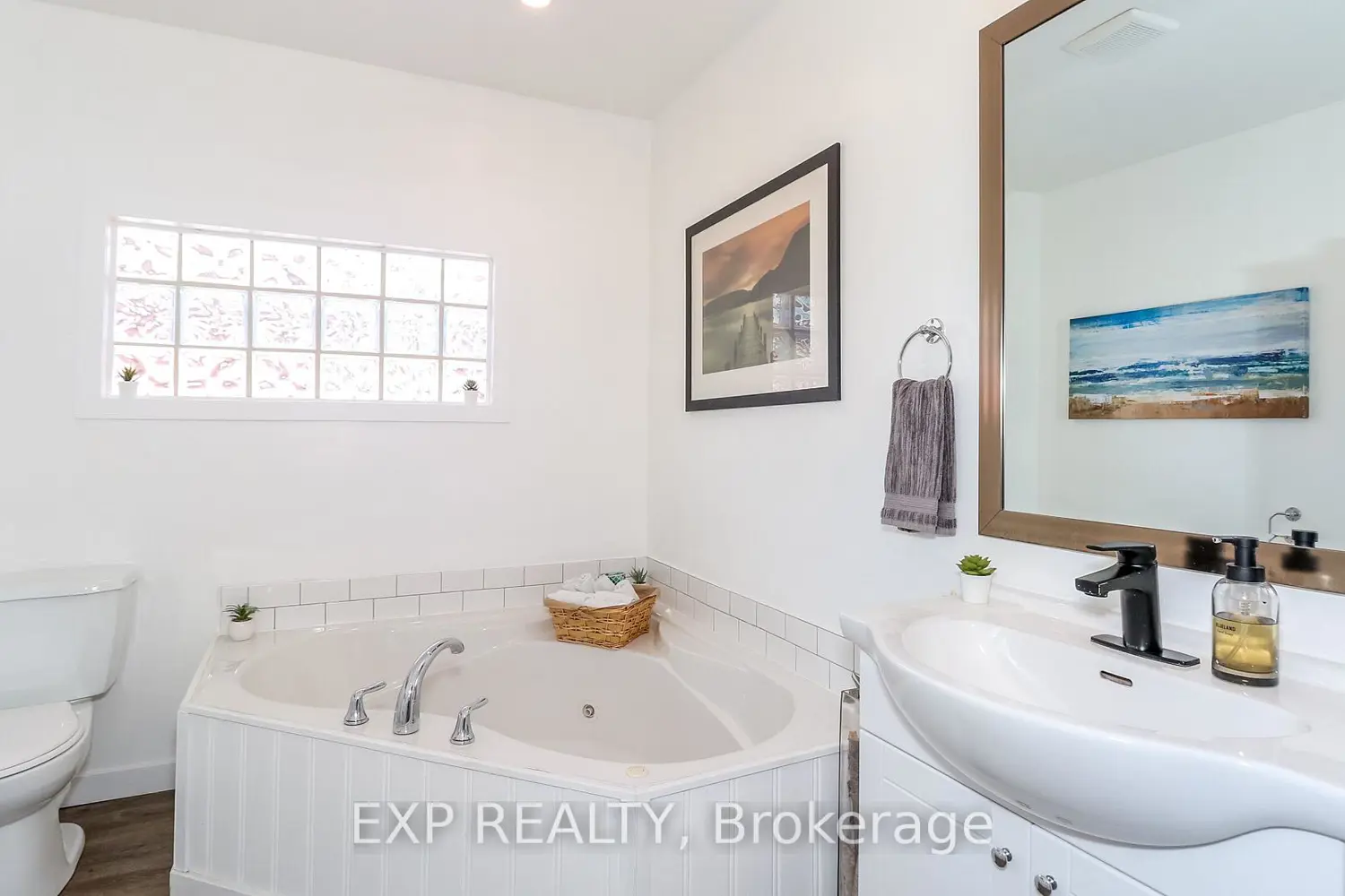 Additional image 6 of 5 Bourgeois Beach Road