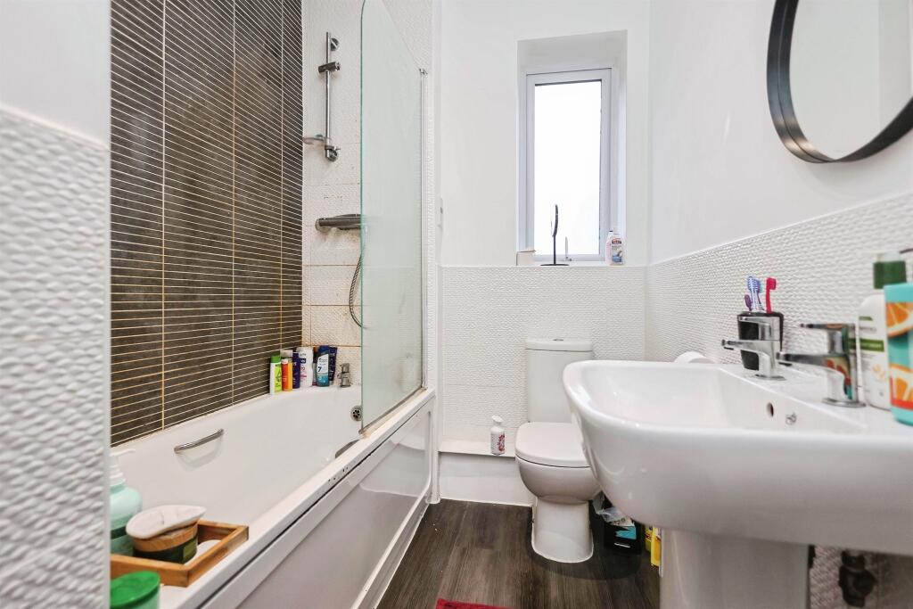 Additional image 8 of Simmons Crescent, BIRMINGHAM