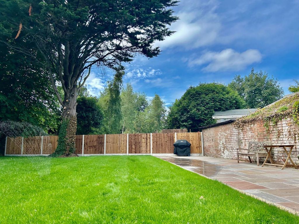 Additional image 10 of 3 bed maisonette to rentOpen Golf 2026 - York Road, Birkdale PR8