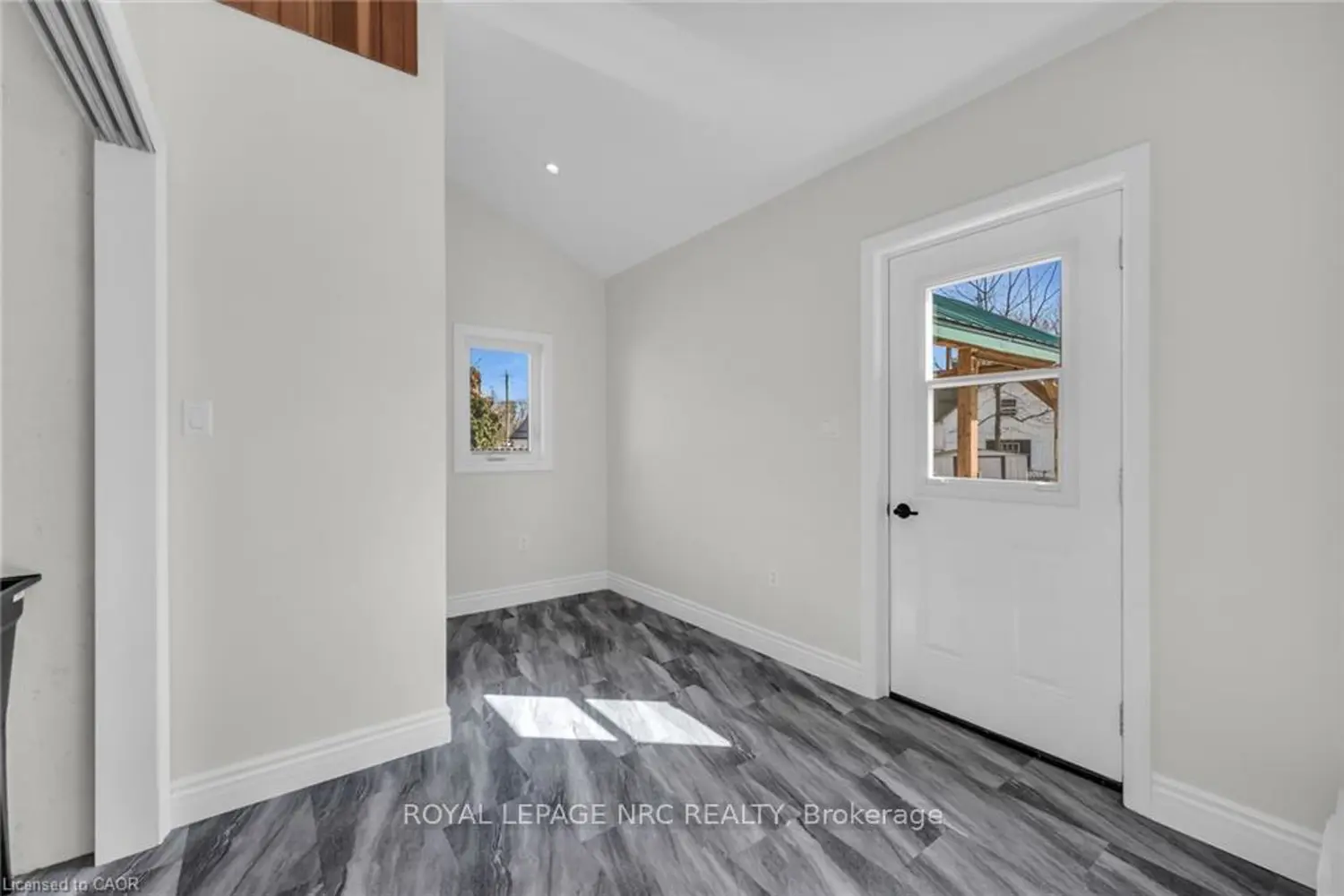 Additional image 11 of 2076 Main Street