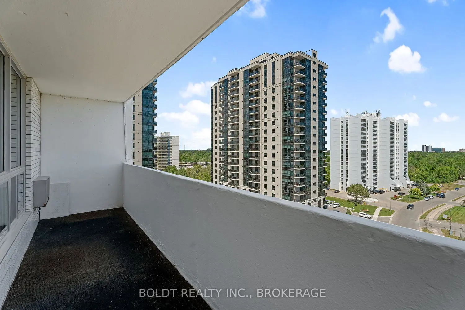 Additional image 9 of 35 Towering Heights Boulevard 1008