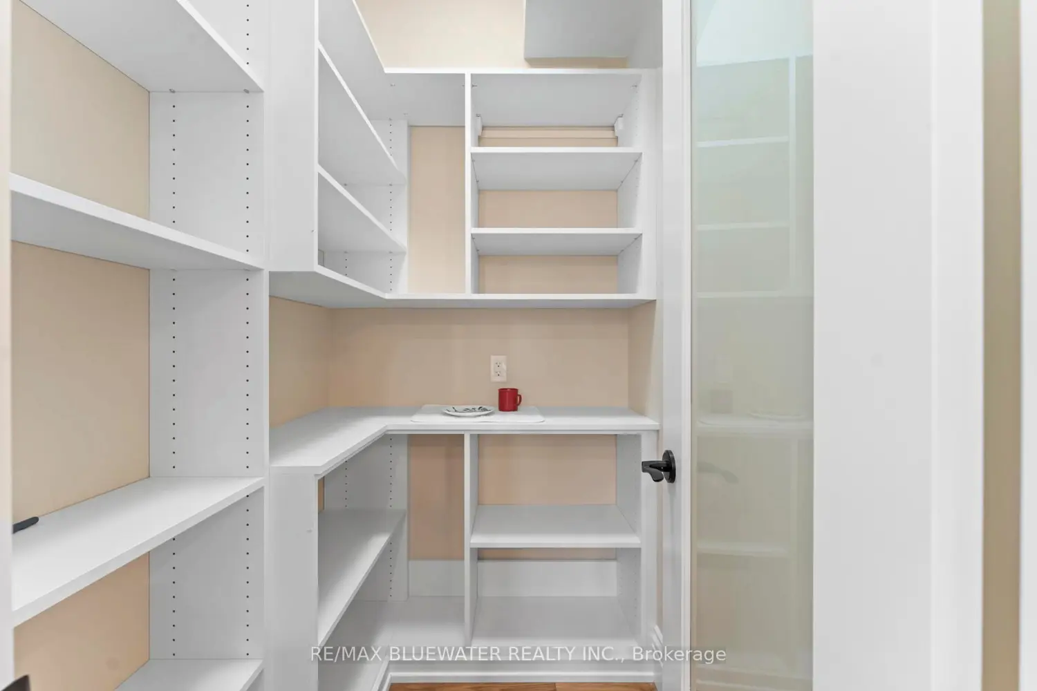 Additional image 4 of 75184 Goshen Line