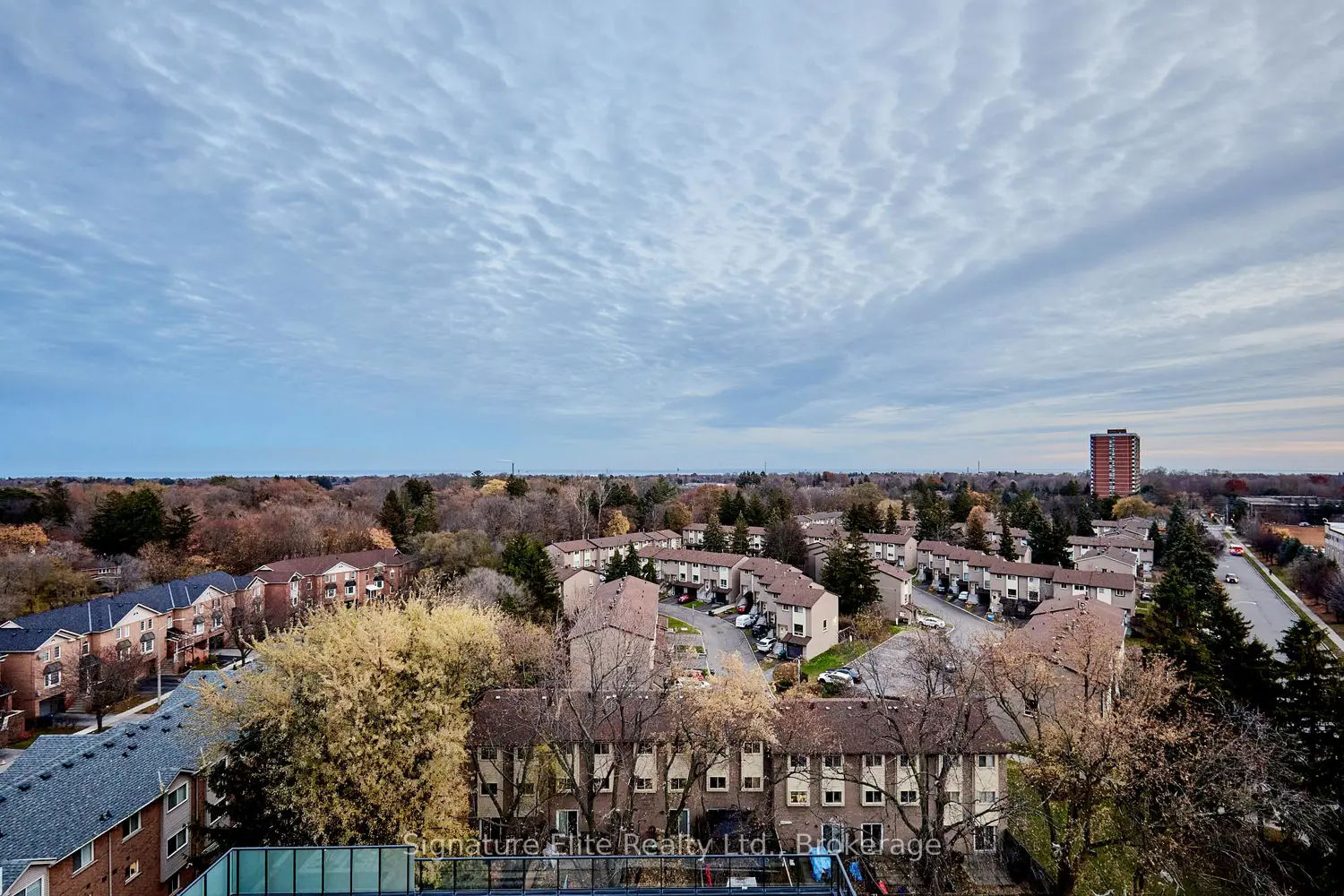 Additional image 10 of 4569 Kingston Road 908