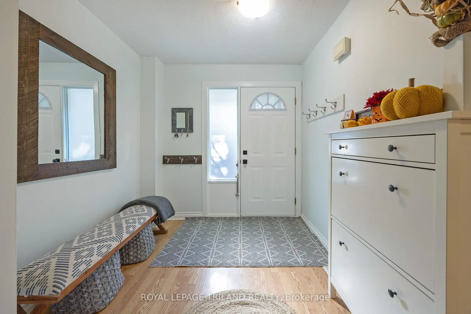 Additional image 4 of 590 Millbank Drive 2