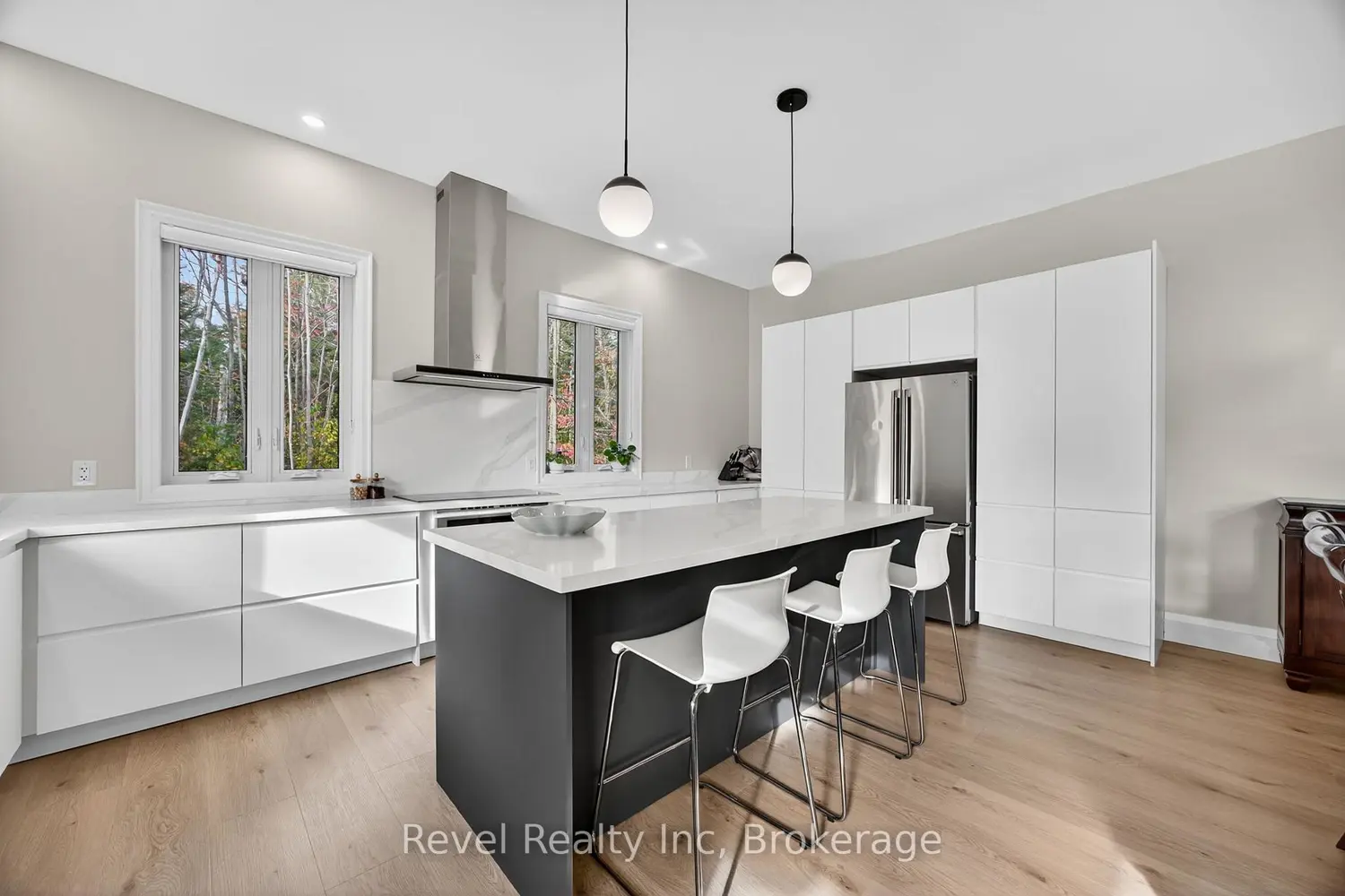 Additional image 8 of 2 Seguin Crescent