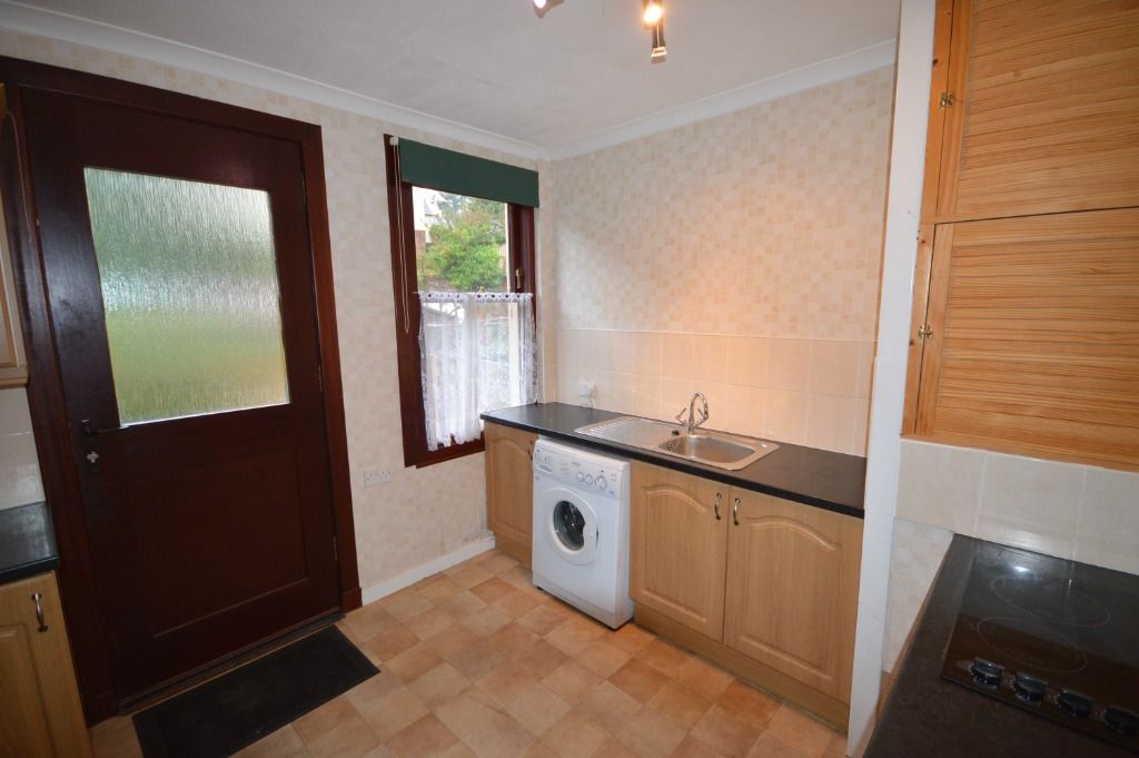 Additional image 4 of 2 bed flat to rentEmma Street, Blairgowrie, Perthshire PH10
