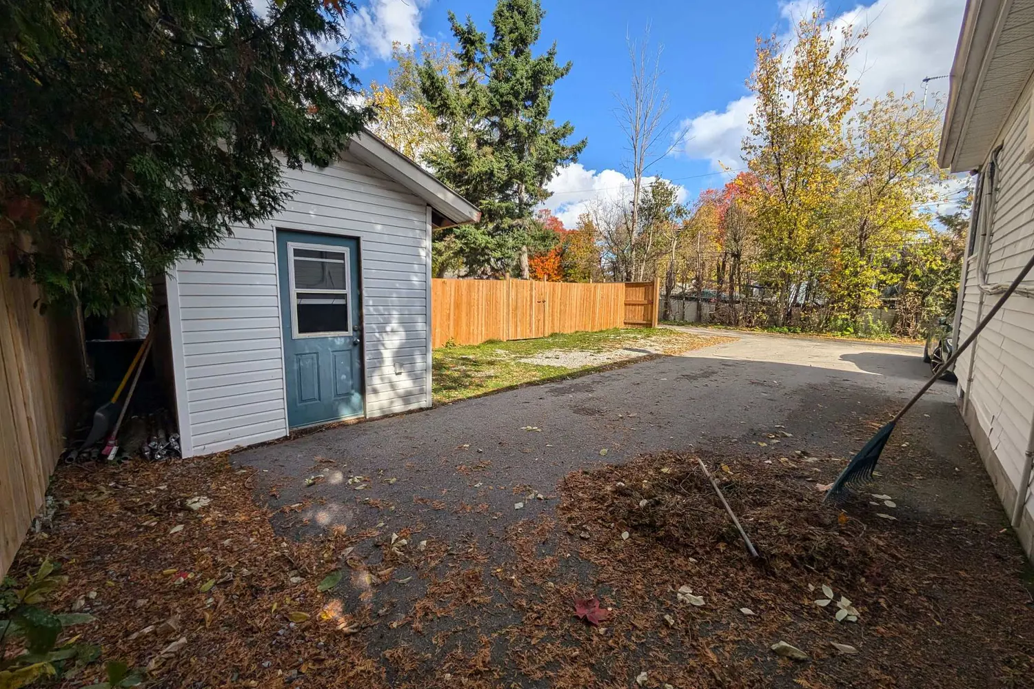 Additional image 2 of 674 Chestnut Street