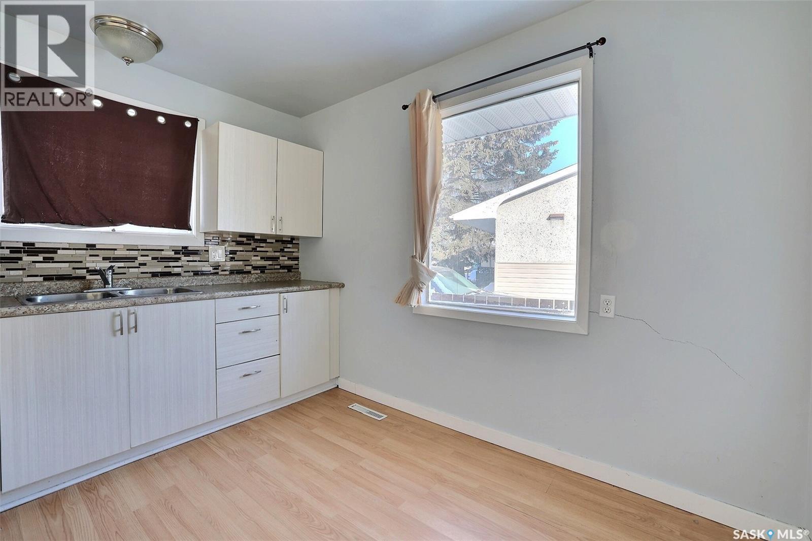 Additional image 5 of 254 Froom Crescent, Regina, SK, S4N1B7