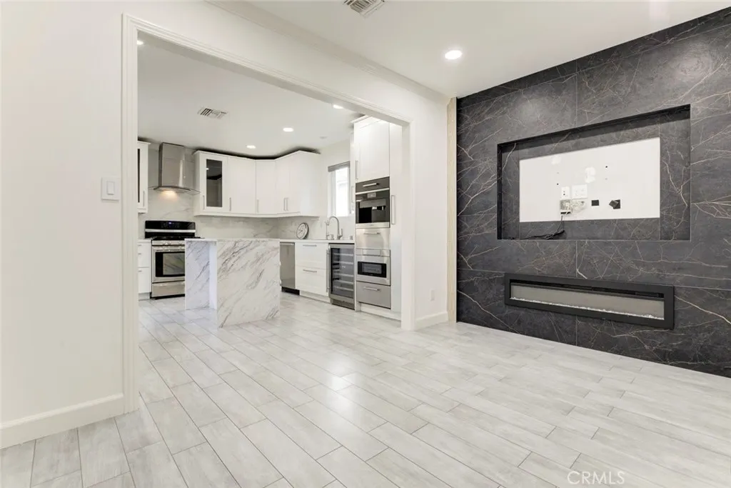 Additional image 64 of 3041 Alabama St, La Crescenta, CA 91214