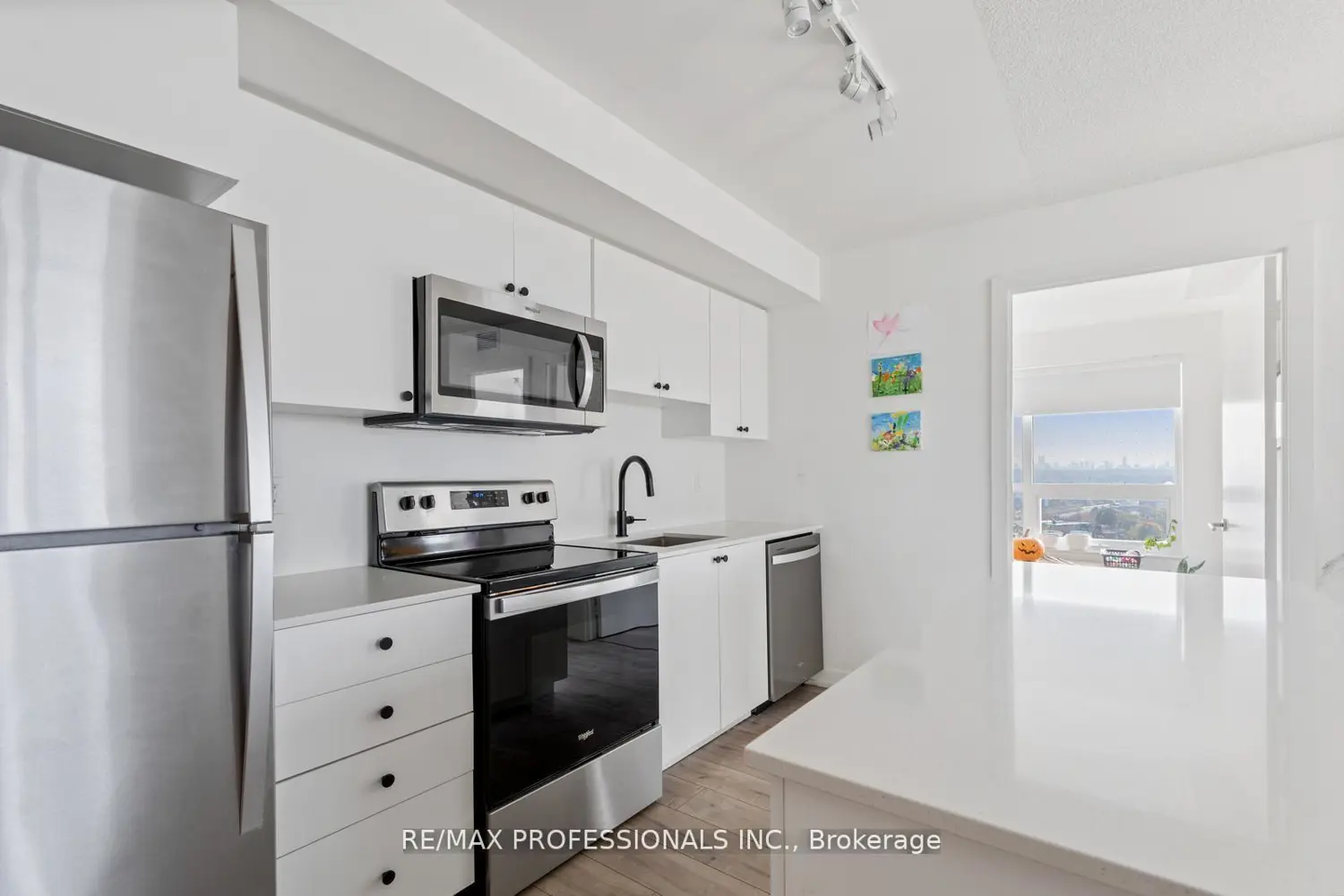 Additional image 2 of 10 Wilby Crescent 1603