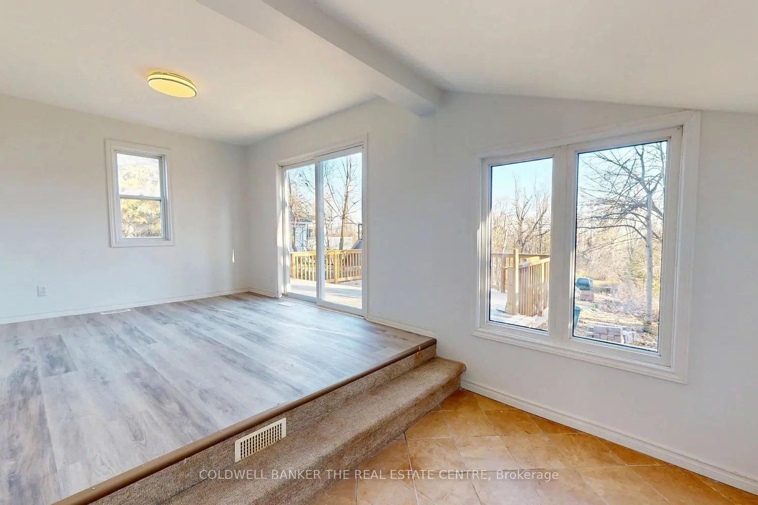 Additional image 10 of 532 Laclie Street