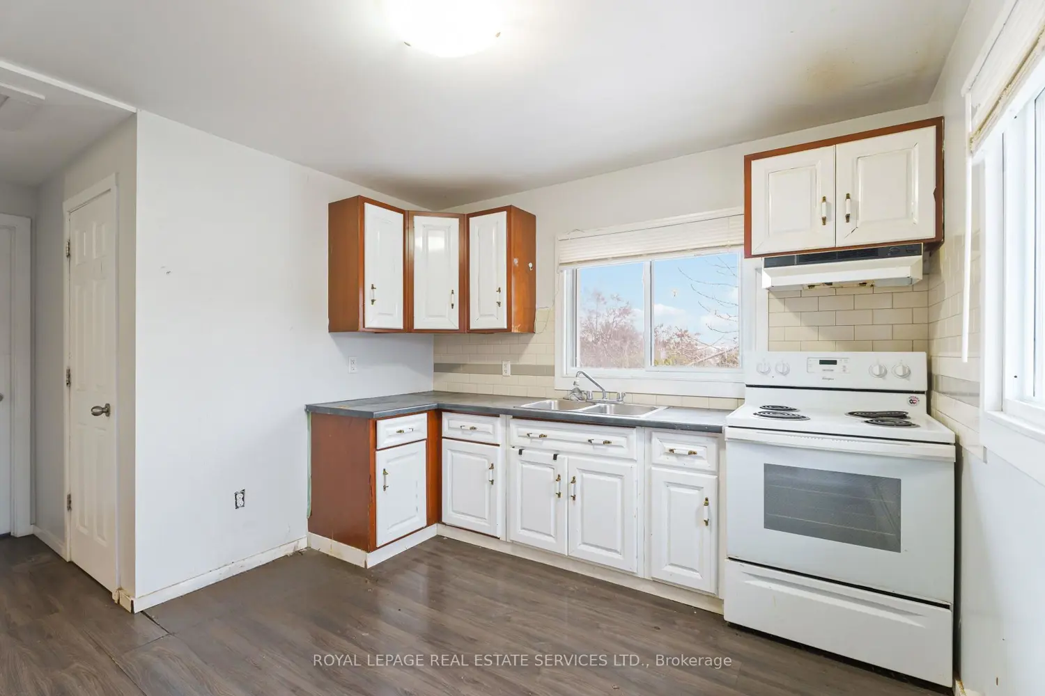 Additional image 10 of 108 Queenston Street