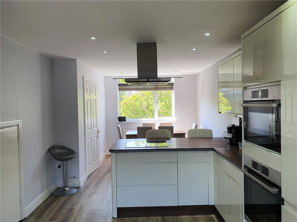 Additional image 3 of 4 bed detached house to rentKings Mead, Ripon, North Yorkshire HG4
