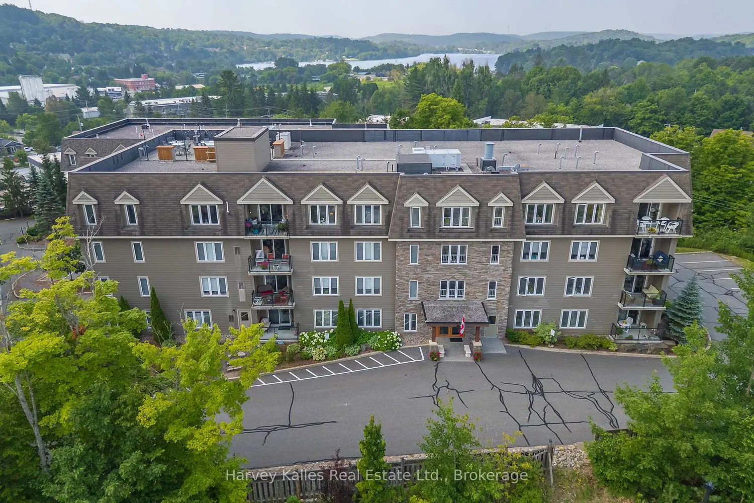 Additional image 17 of 26 Dairy Lane 205