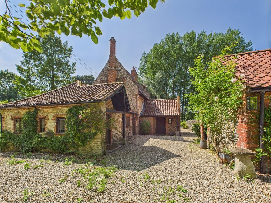 Additional image 29 of 5 bed detached house to rentSharrington Road, Gunthorpe, Melton Constable NR24
