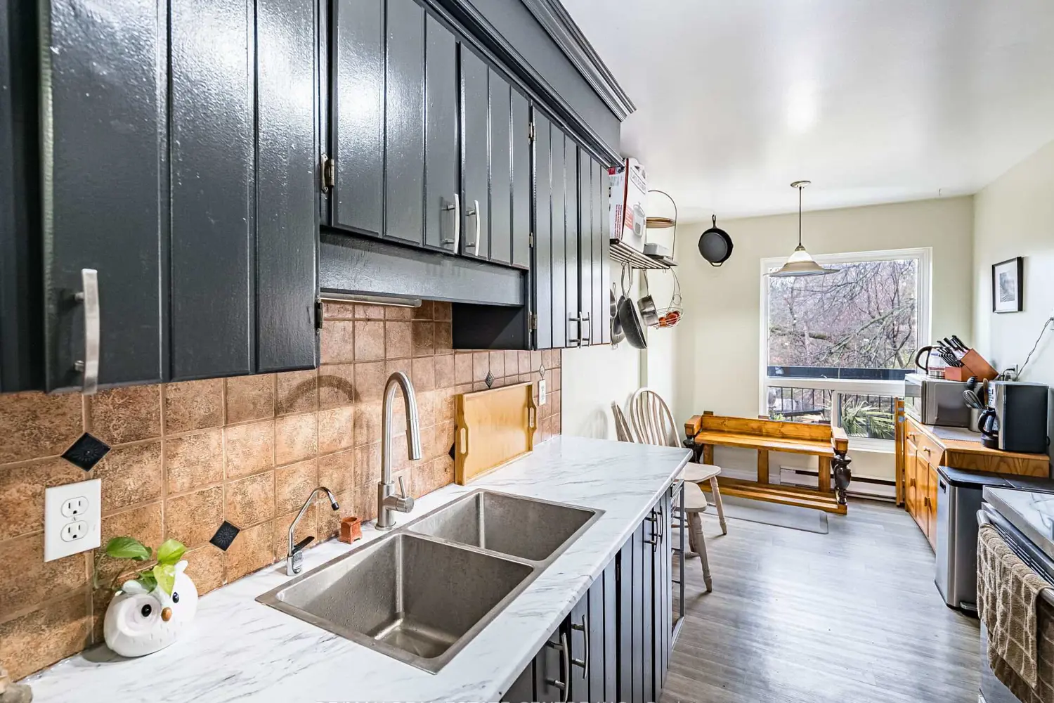 Additional image 6 of 49 Rhonda Road 121