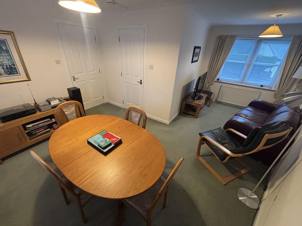 Additional image 2 of 2 bed flat to rent36 Eskbank Court, Eskbank, Dalkeith EH22