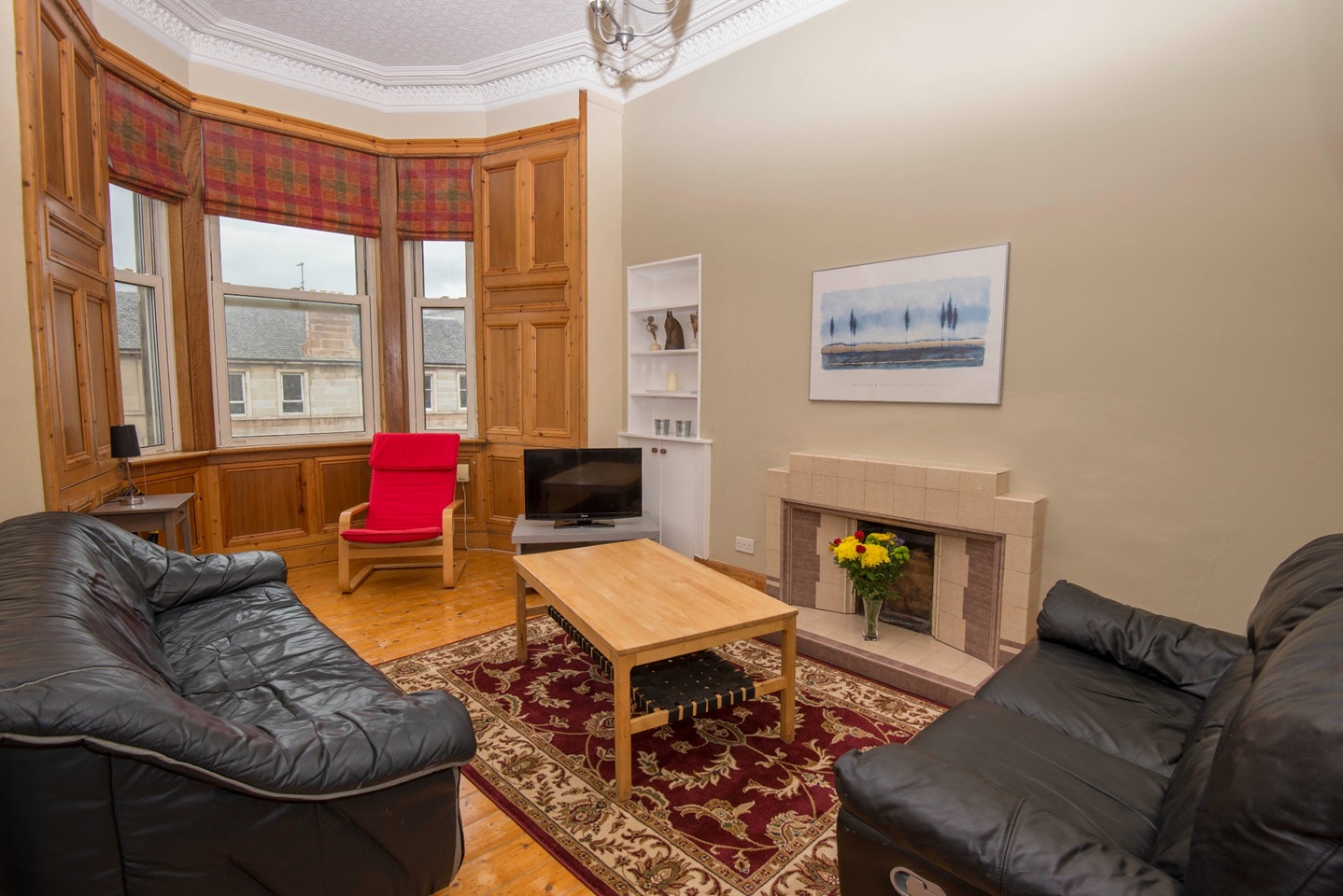 4 Bed Flat, East London Street, EH7, N1 7GU