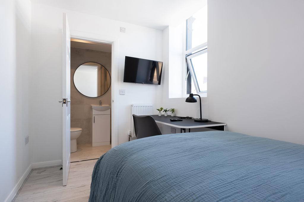 Additional image 9 of 6 bed shared accommodation to rentMarlborough Road, Swansea SA2