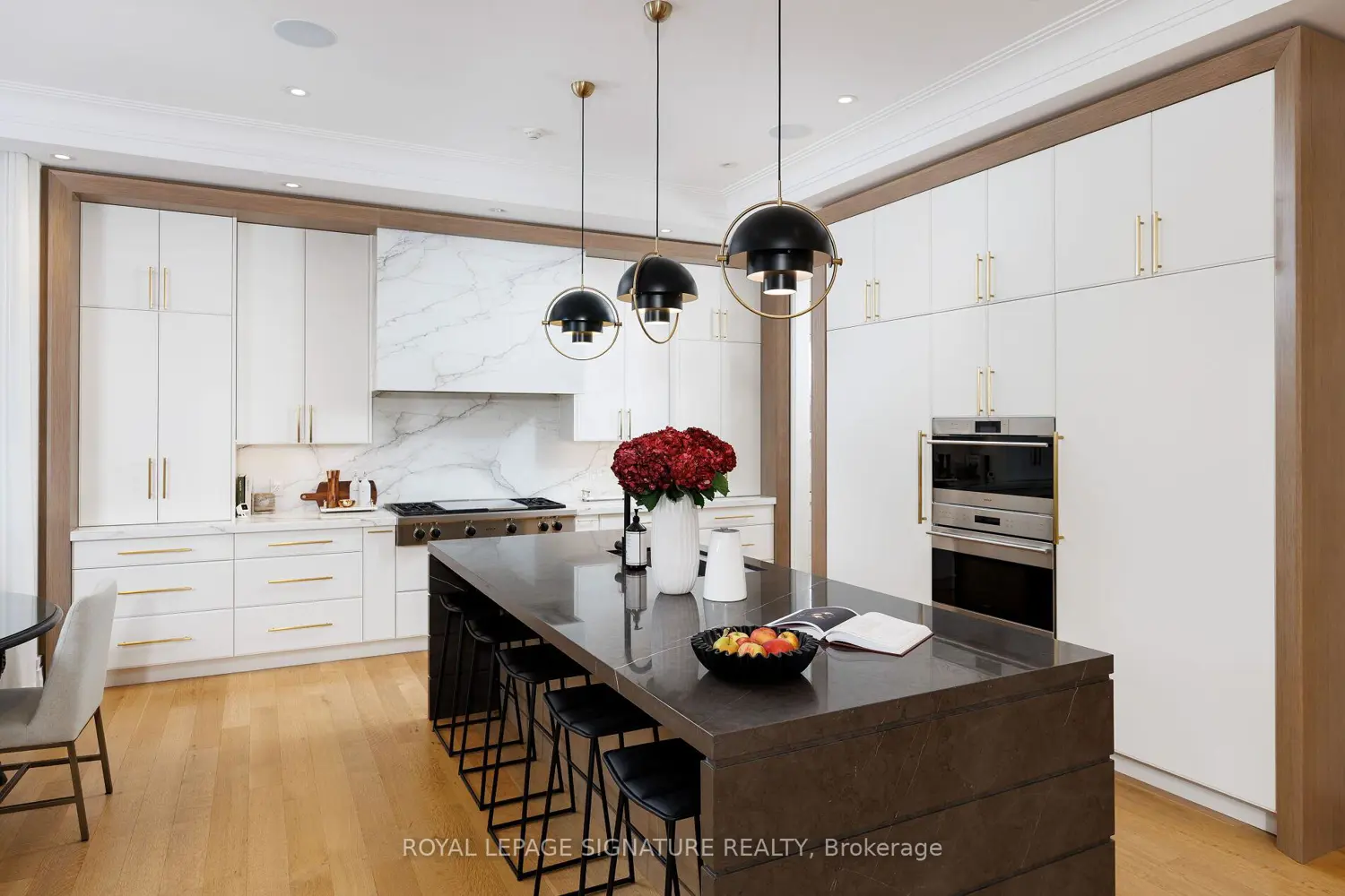 Additional image 6 of 207 Strathallan Boulevard