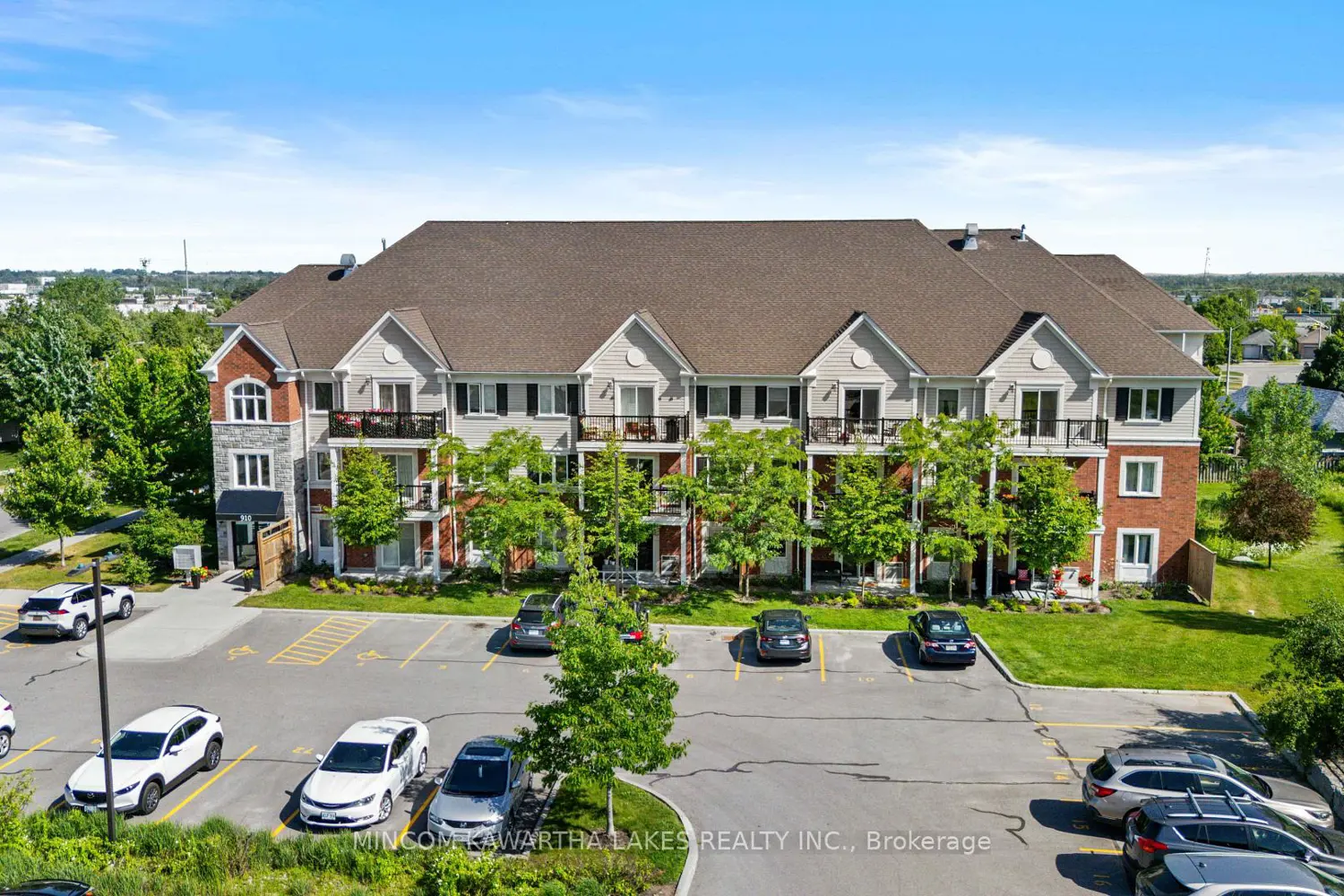 Additional image 20 of 910 Wentworth Street 105