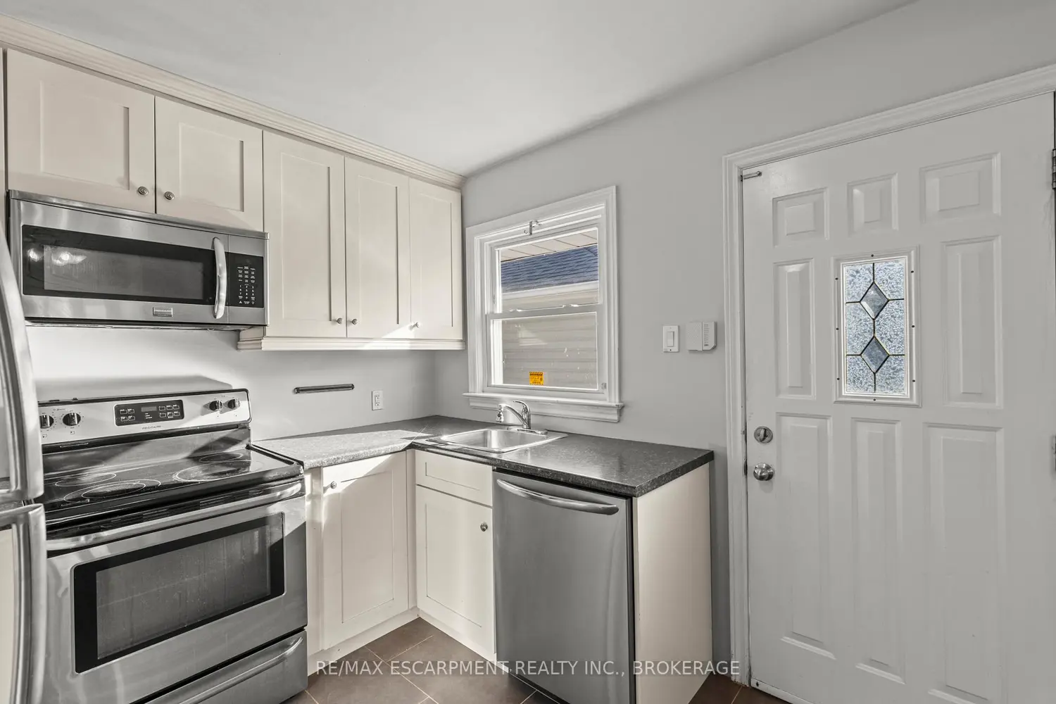 Additional image 5 of 14 Westmount Avenue