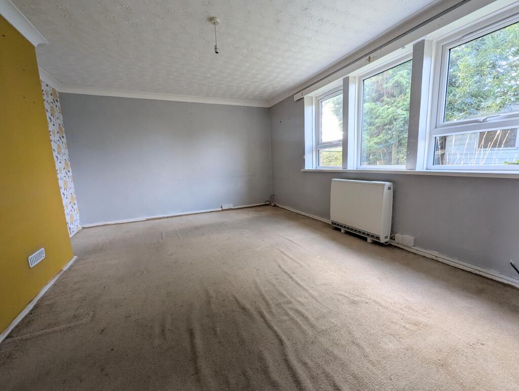 Additional image 11 of 57 Thurlocks, Tintinhull, Yeovil, Somerset BA22 8QE