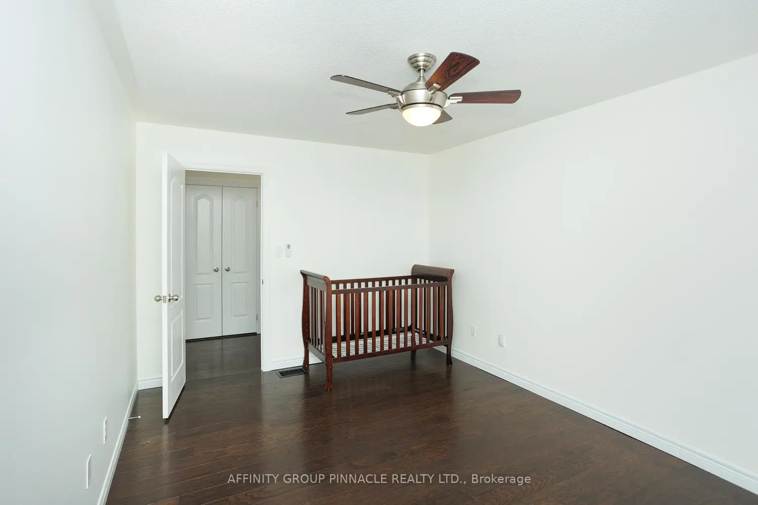 Additional image 11 of 103 Cook Street